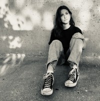 Anna Owens with the Songwriter Sessions at Elm Street Brewing Co. 